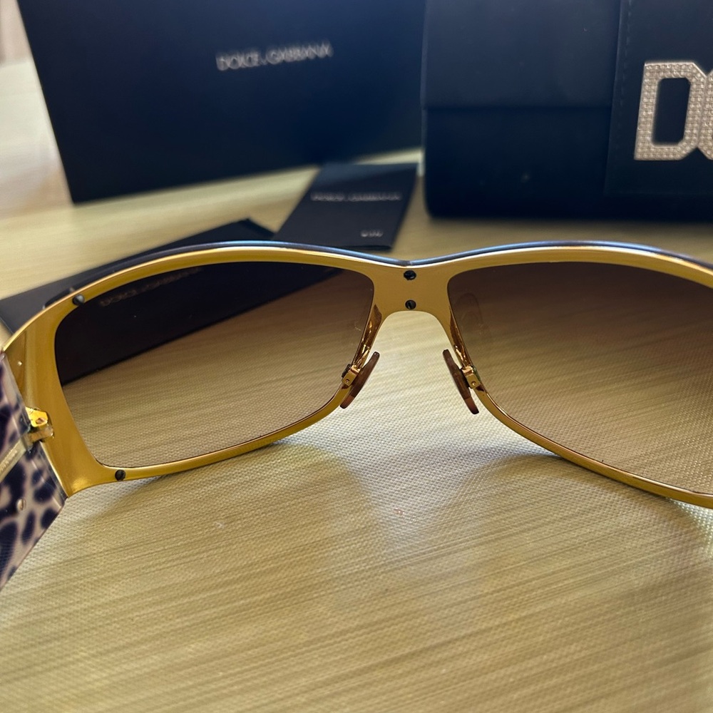 Dolce & Gabbana Vintage Sunglasses 😎 - Picture 6 of 10